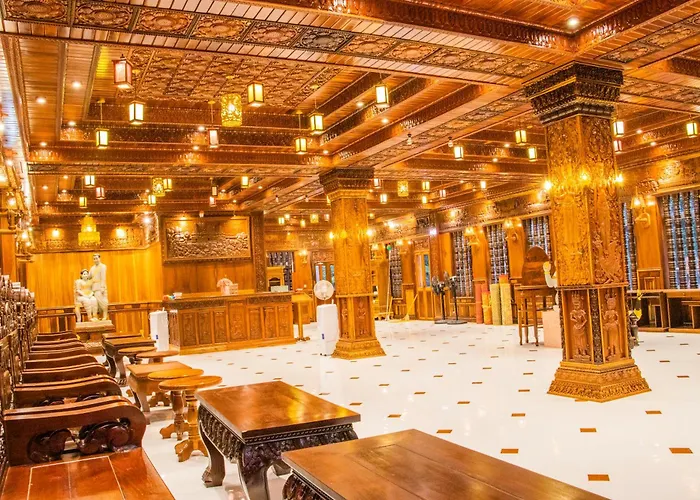 Puok Hotel